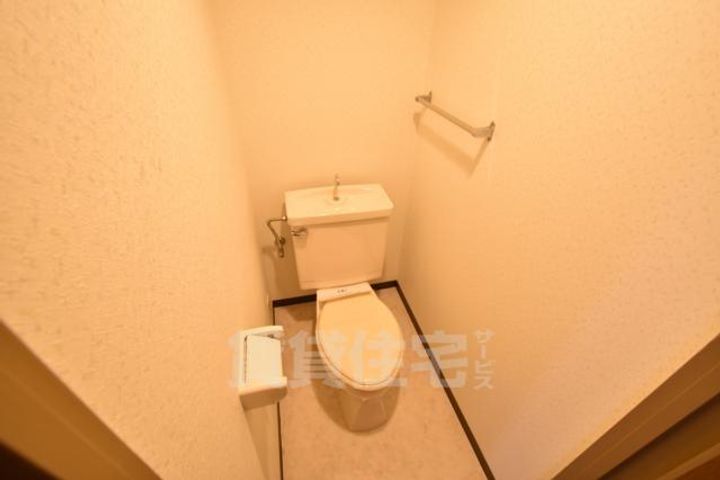 大阪府堺市堺区東雲西町2丁の賃貸マンションの内装