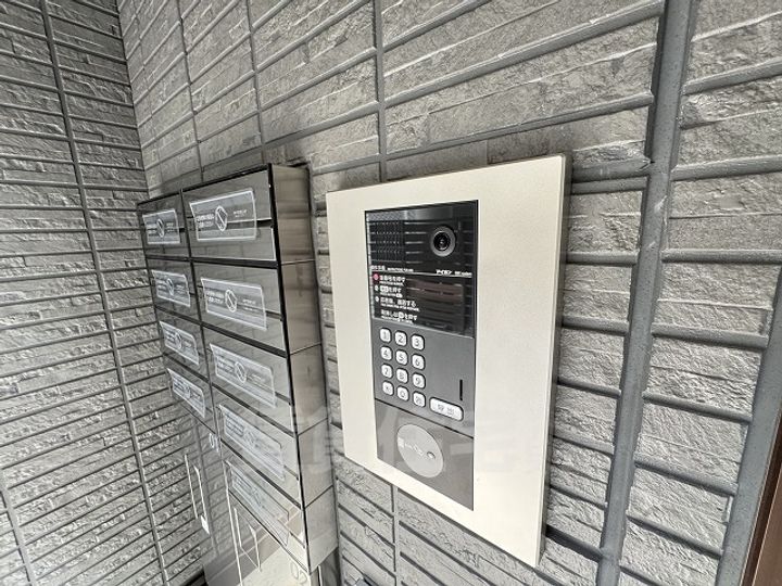 ラ フレーズの玄関