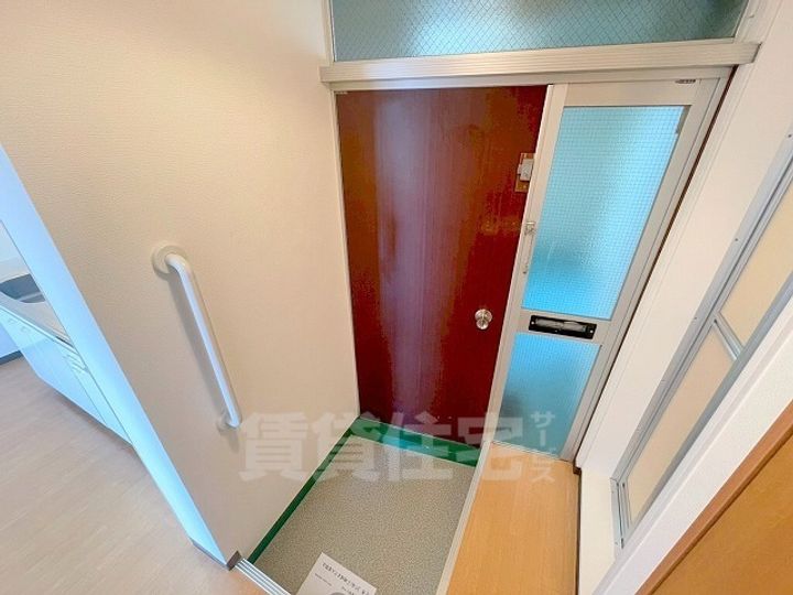 パル恵我之荘の玄関