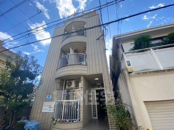 ハイムエルザの外観