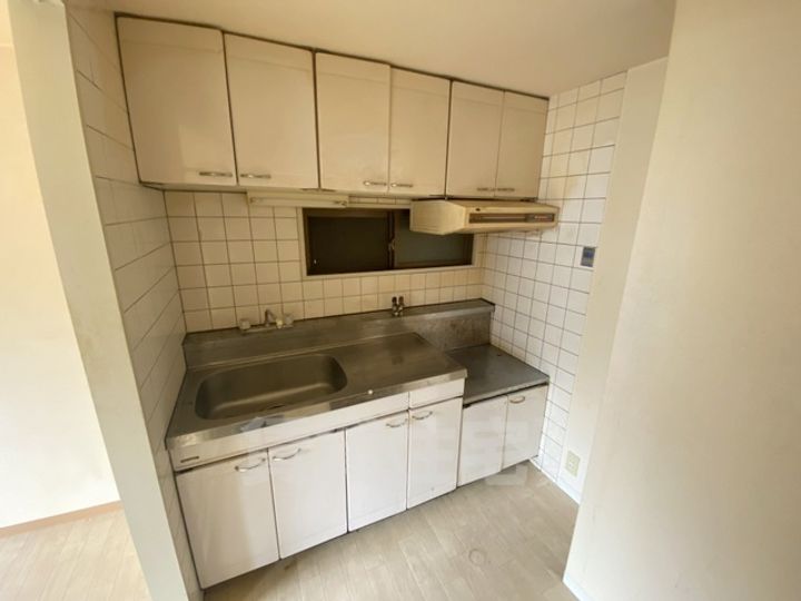 デリシャスハイツ302のキッチン