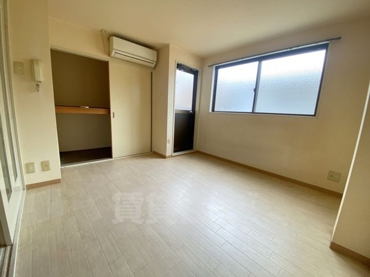 デリシャスハイツ302の寝室