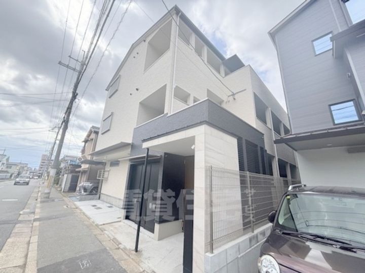 Side西ノ京の外観
