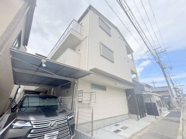 Side西ノ京の外観