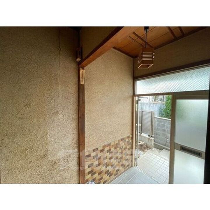 愛知県名古屋市千種区南ケ丘2丁目(一戸建)の賃貸物件の玄関