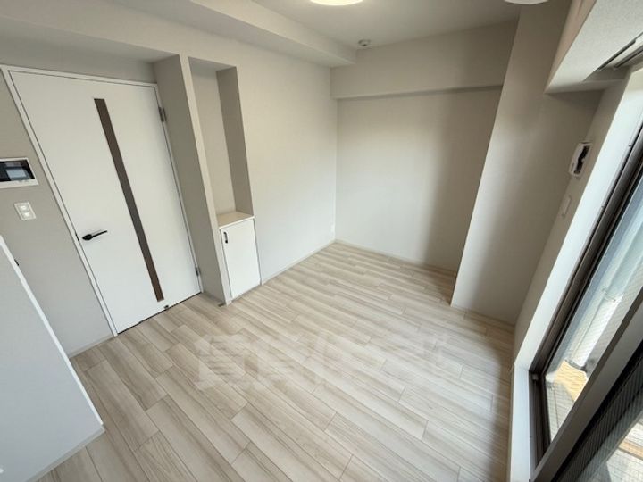 ソルテラスOSAKA塚本の居間