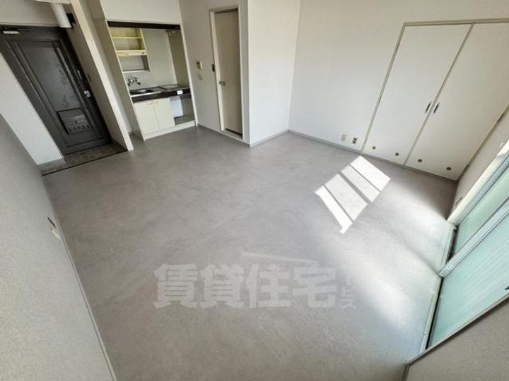 ハイツ熊谷の居間