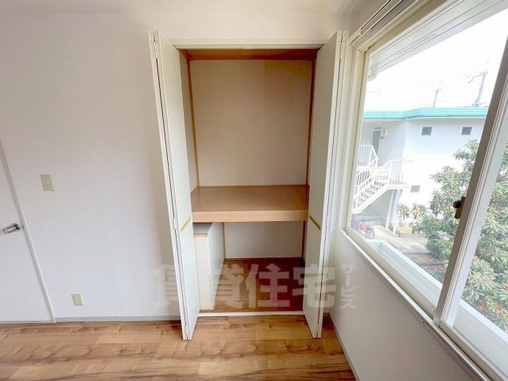 大阪府富田林市藤沢台3丁目の賃貸アパートの内装