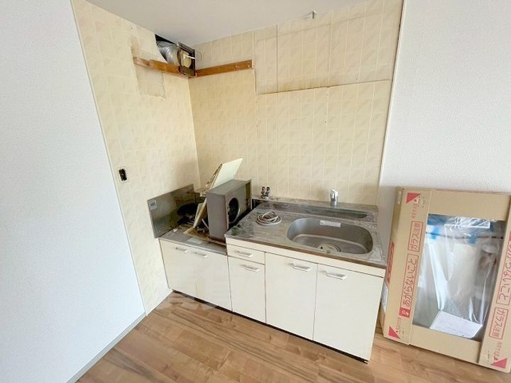 大阪府富田林市藤沢台3丁目の賃貸アパートのキッチン