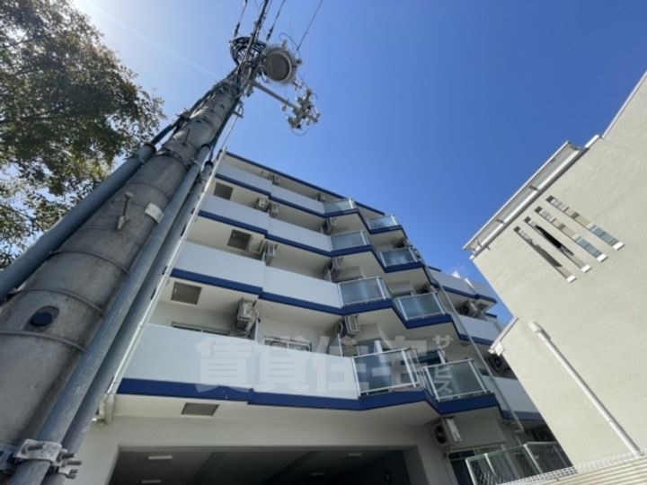 ヒルバレー妙法寺駅前の外観