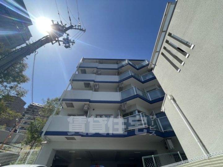 ヒルバレー妙法寺駅前の外観