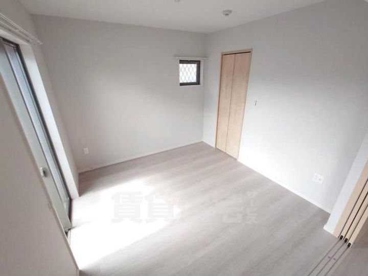 グローコート7の寝室