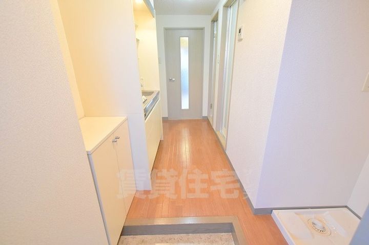 メゾンクレールの玄関