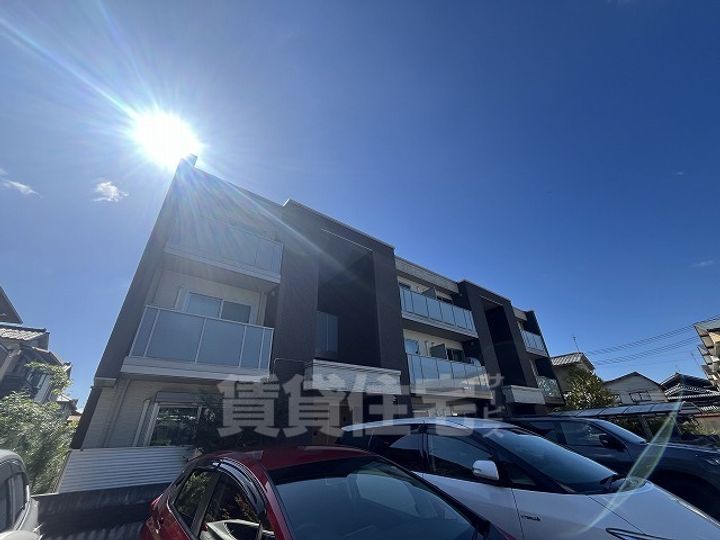 エスパシオ平城の外観