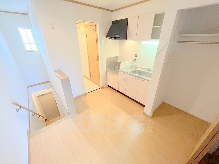 滋賀県守山市立入町の賃貸アパートの居間