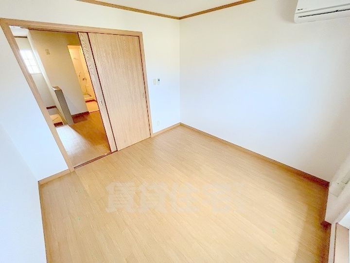 滋賀県守山市立入町の賃貸アパートの寝室