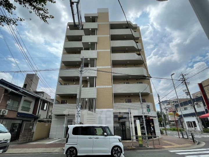 アクシア車道の外観