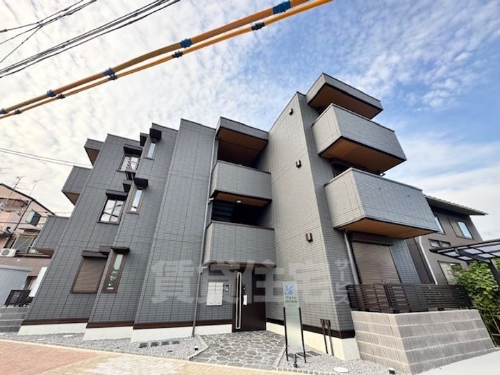 Pista神戸板宿の外観