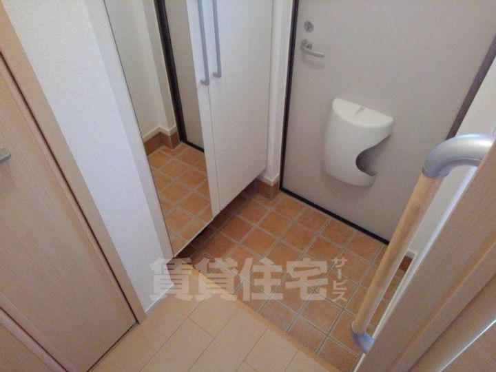 マリアローザの玄関