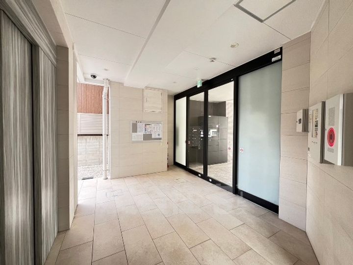 セントフィオーレ上名古屋の玄関