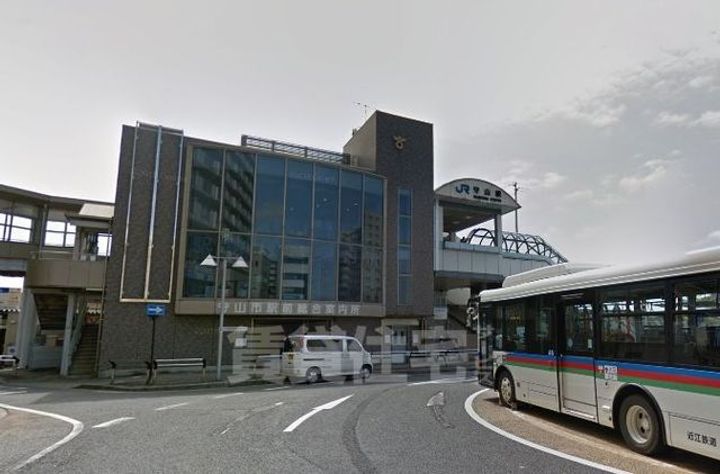 エクレール西井の周辺