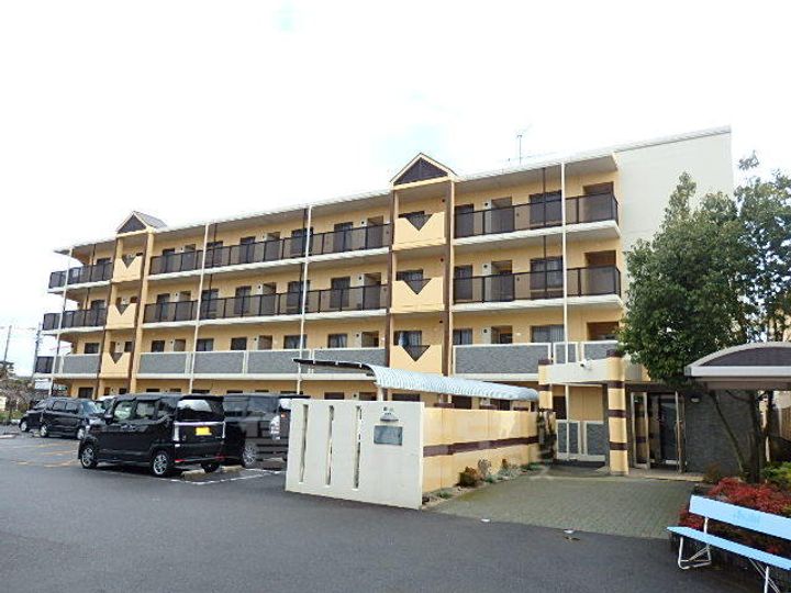 エクレール西井の外観