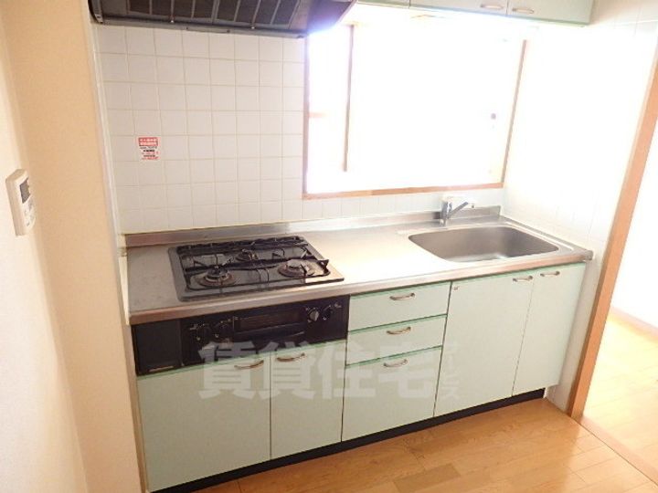 エクレール西井のキッチン