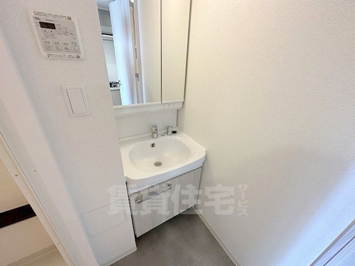 グランカリテ北大阪リヴィエの内装