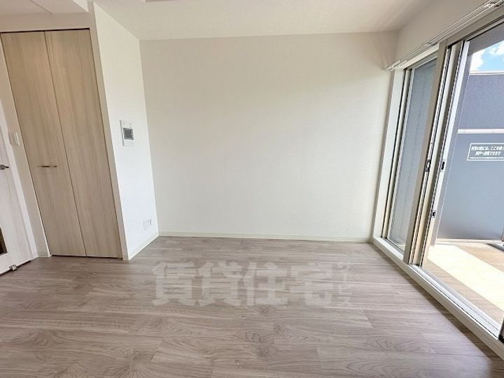 グランカリテ北大阪リヴィエの居間