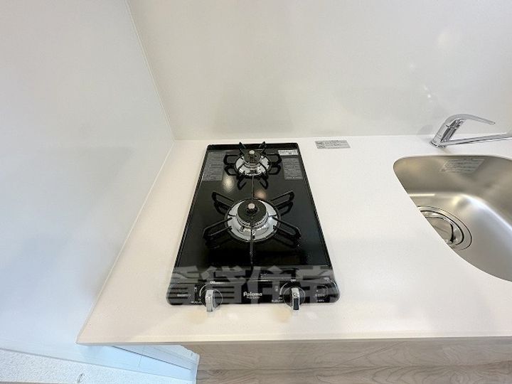 グランカリテ北大阪リヴィエのキッチン