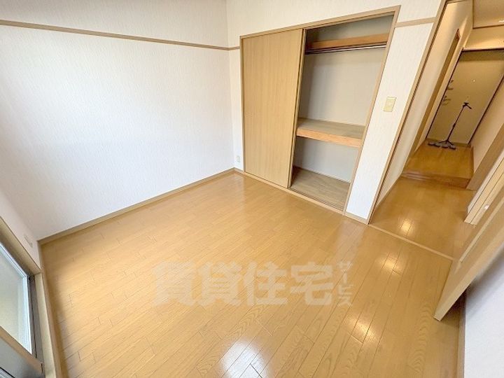 第5サンライフ瀬田の居間