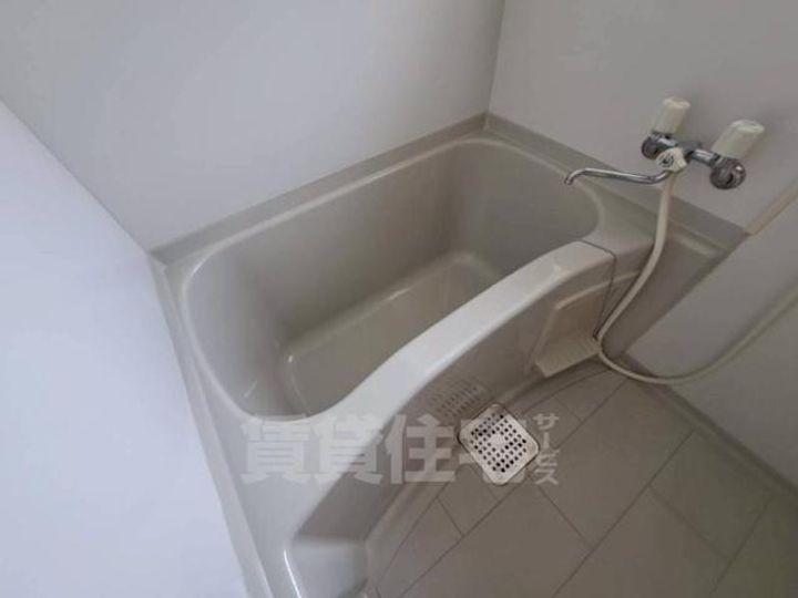 大阪府大阪市淀川区加島3丁目の賃貸アパートの風呂