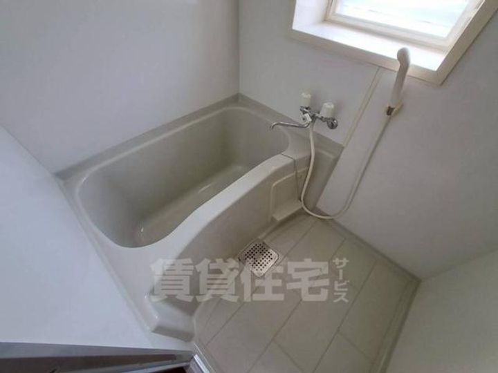 大阪府大阪市淀川区加島3丁目の賃貸アパートの風呂