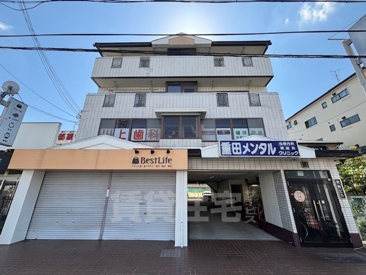 奥野ビルの外観