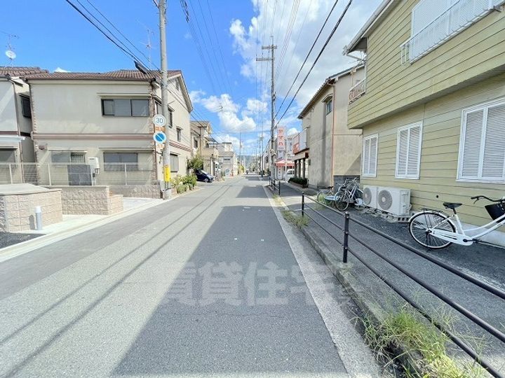 Madison Seedの周辺