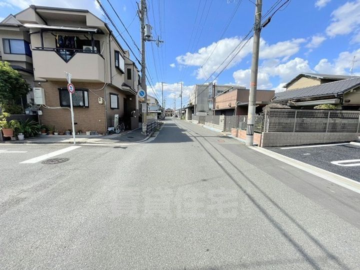 Madison Seedの周辺