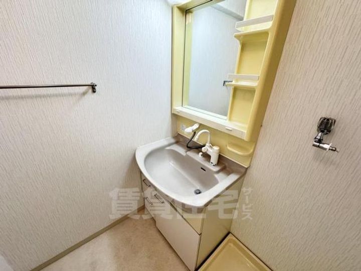 ゼハールト稲葉の内装