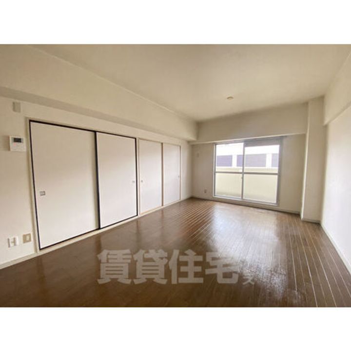 アベニュー泉の内装