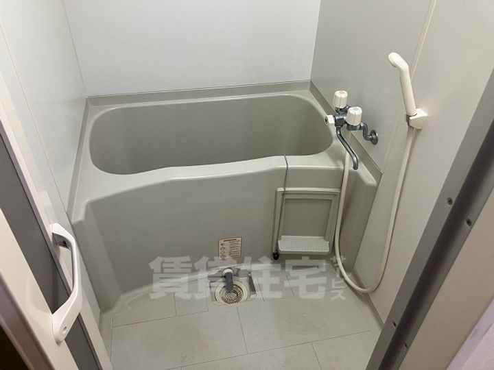 ライフステージ白壁IIIの風呂