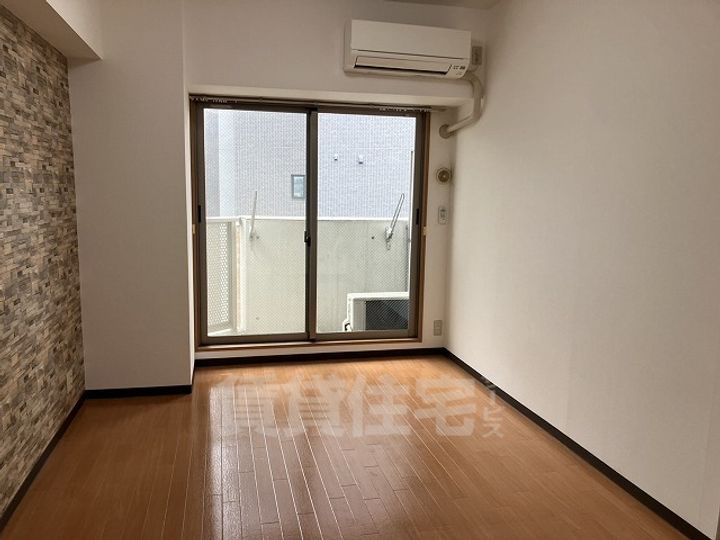 ライフステージ白壁IIIの寝室