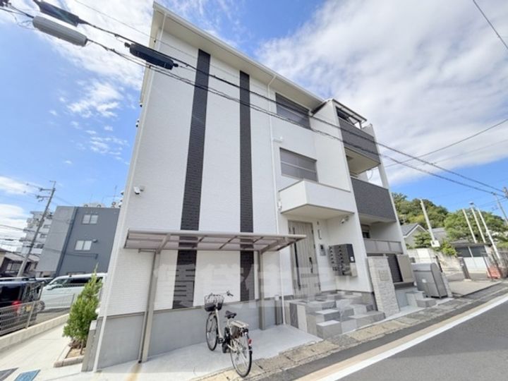 レクエルド桃山の外観
