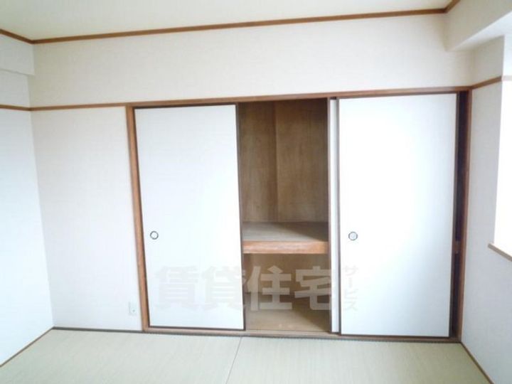 ロイヤルコートの内装