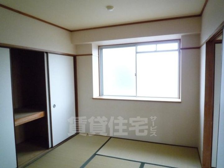 ロイヤルコートの居間