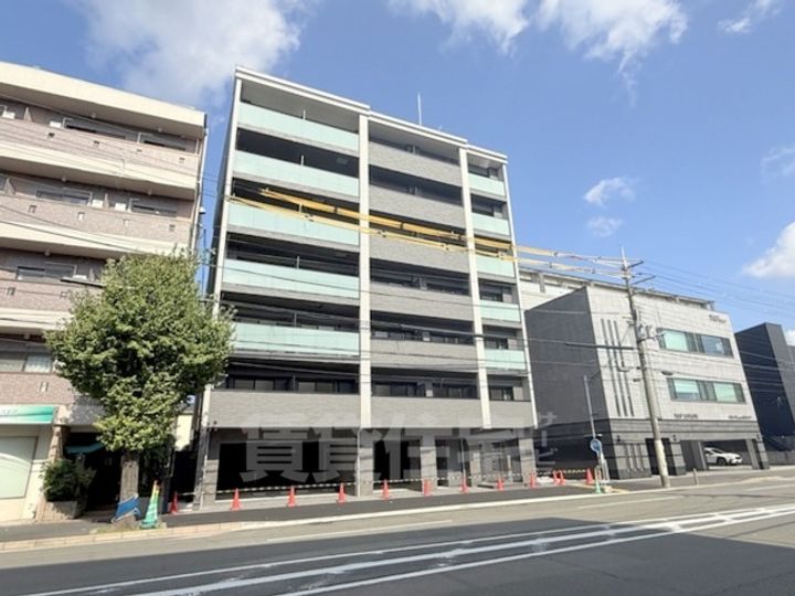 MAYFAIR OIKE PREMIUMの外観