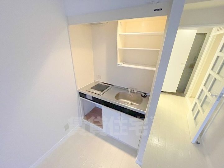 上新ビル 上新庄のキッチン