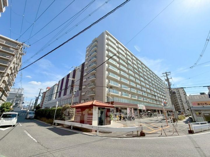 メガロコープ平野 1号棟の外観