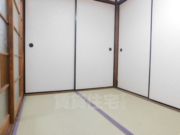 大和アパートの居間