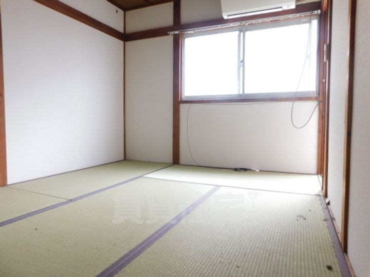 大和アパートの寝室