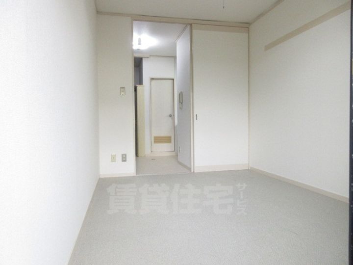 サニーキャッスルの居間