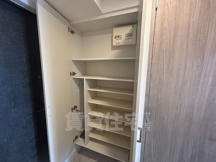 大阪府大阪市淀川区加島3丁目の賃貸マンションの内装